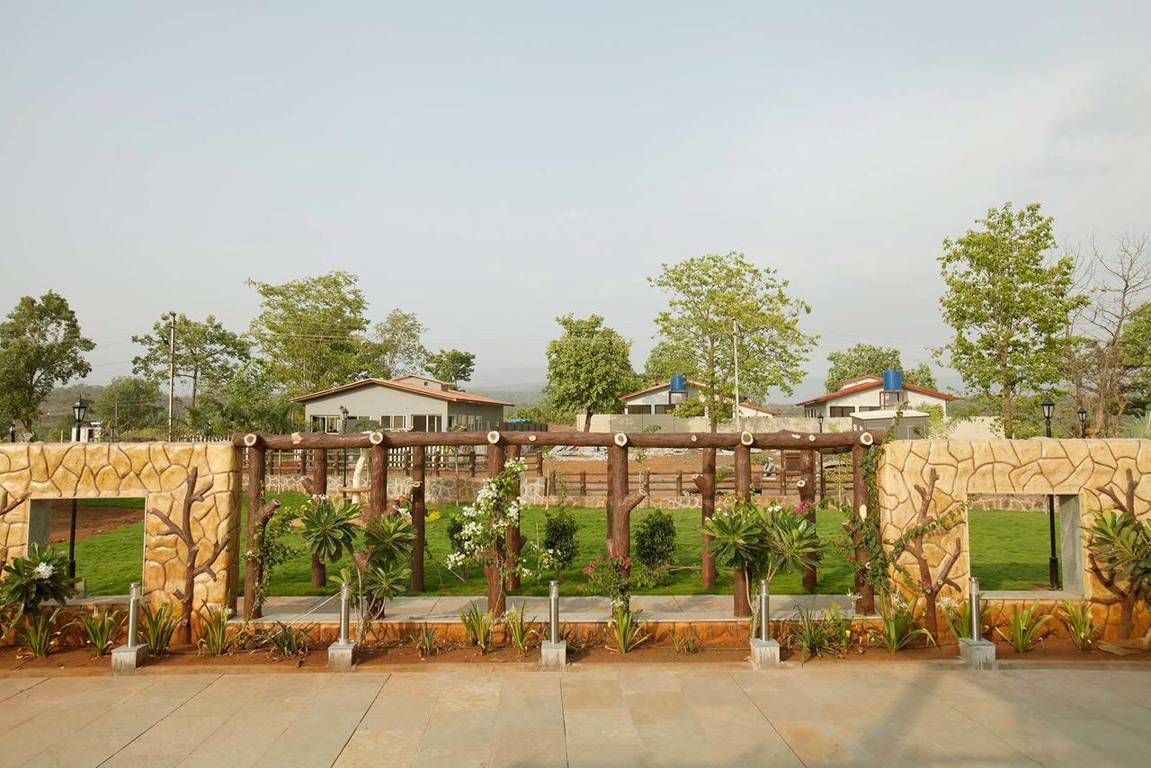 Sparsh Resort & Chalet Kalamb  외부 사진